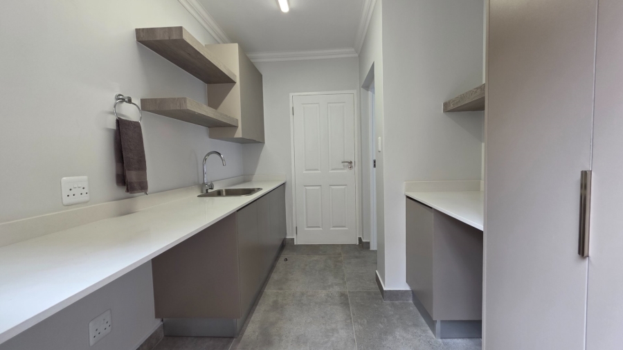 3 Bedroom Property for Sale in Dana Bay Western Cape